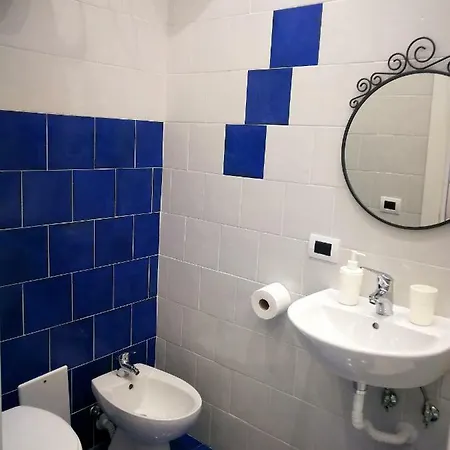 A Casa Di Dalila * Neapel